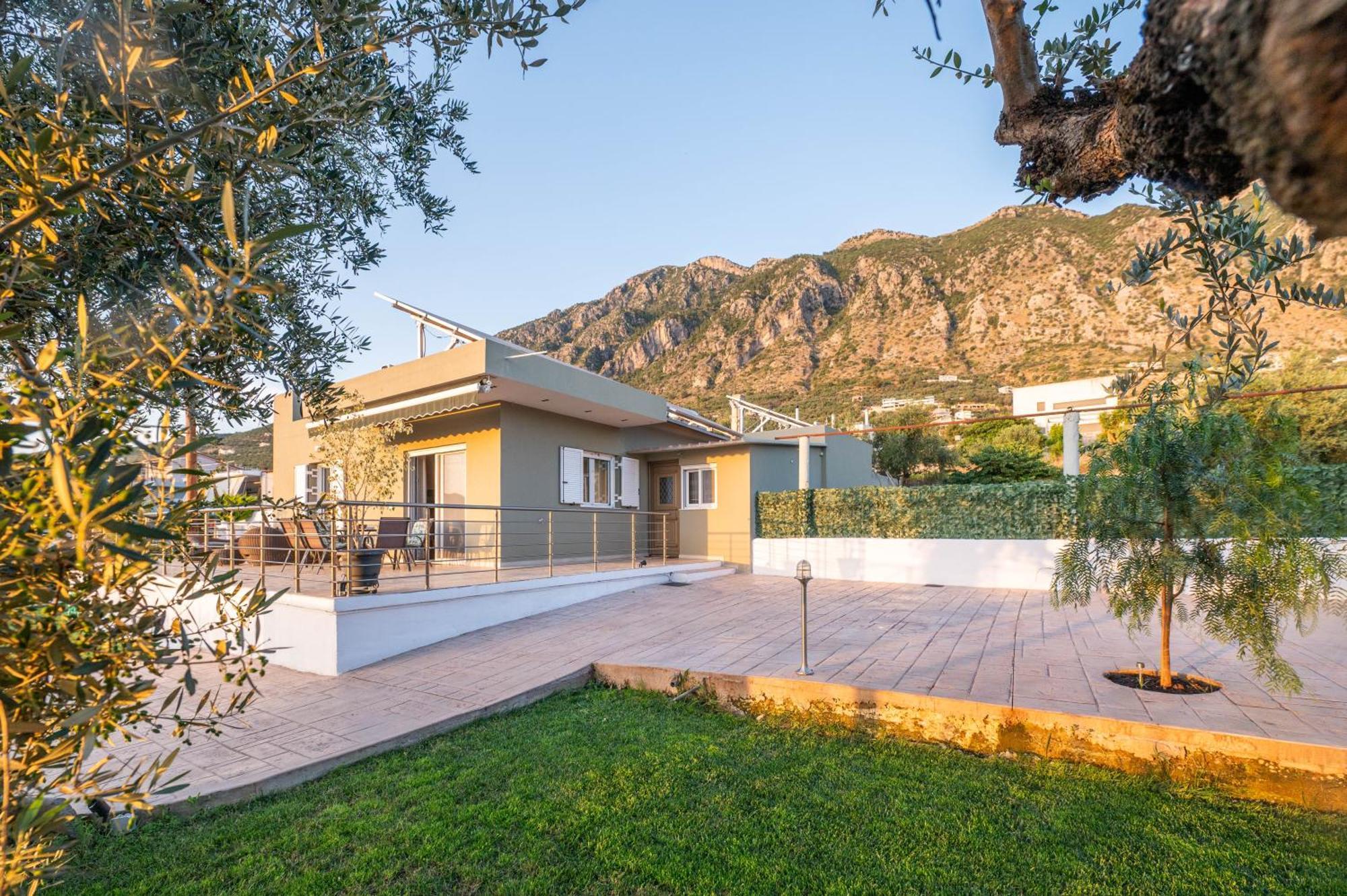 Villa Thea Seaview Luxury Living à Kalamata Extérieur photo